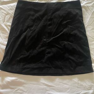 🪐Francesca’s Faux Suede Skirt